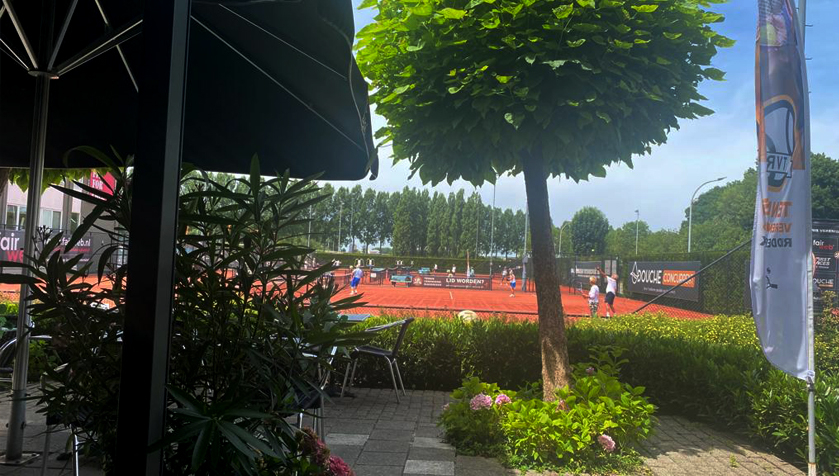 brasserie_reyerparc_tennisbanen_2.jpg